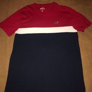 Hollister tee